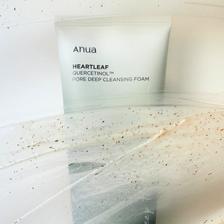 Heartleaf Quercetinol Pore Deep Cleansing Foam - Anua